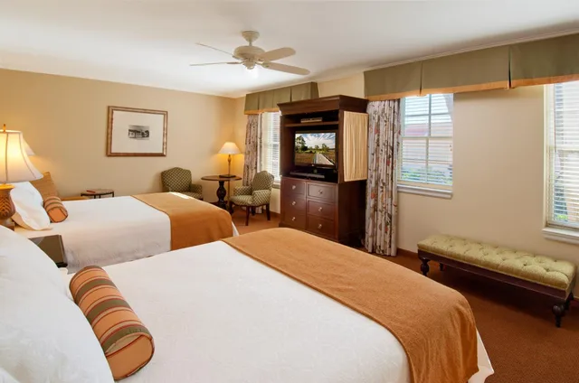 Room, 2 Queen Beds, Resort View، The King and Prince Beach & Golf Resort 2/10