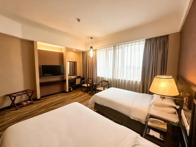 Light, Luxury, 2 Beds، Celeste Palace 1/2