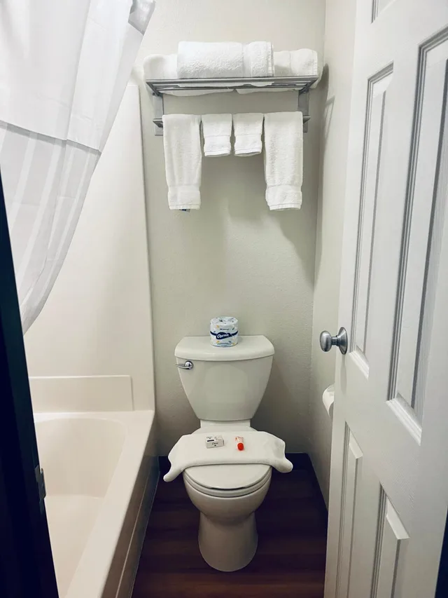 غرفة ديلوكس بسرير كينج، Travelodge By Wyndham Wall 8/10