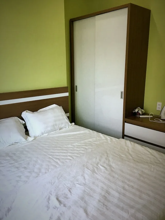 شقة عائلية بغرفتي نوم مع أريكة، Seaview Front Apartment 4/8