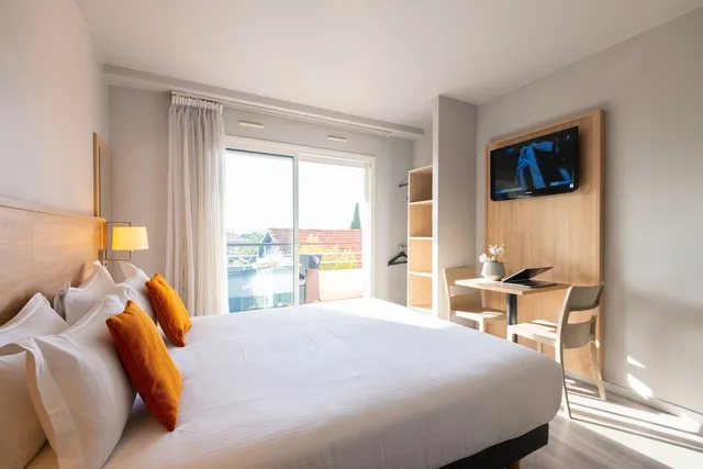 استوديو سوبيريور بسرير مزدوج، Zenitude Hotel-Residences Le Cannet 1/7