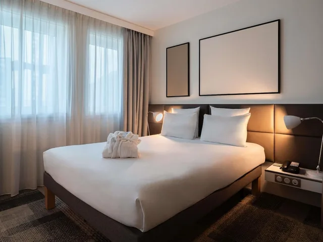 جناح تنفيذي بسرير مزدوج مع أريكة، Novotel Suites Paris Expo Porte De Versailles 6/10