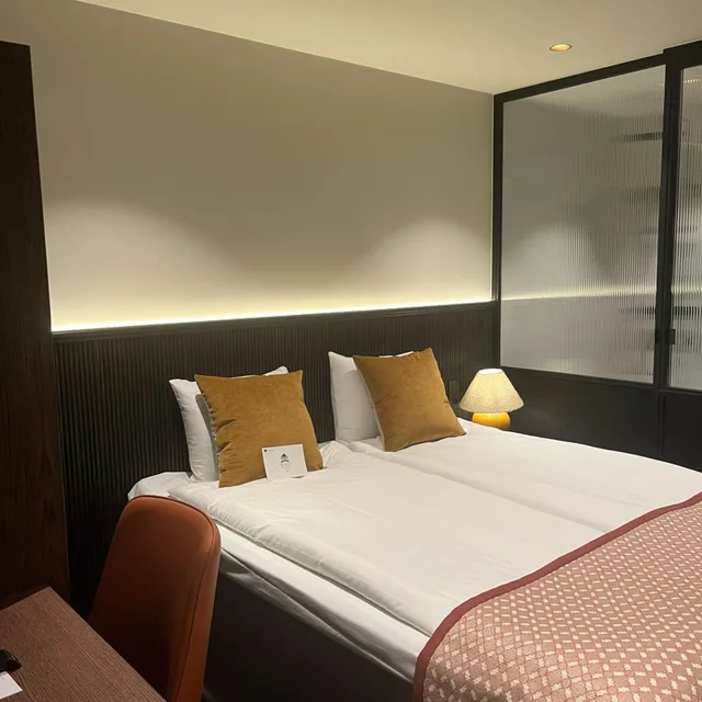 غرفة صغيرة مزدوجة، Crystal Plaza Hotel 2/10