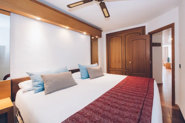 Suite, Single, Sea View, Iberostar Selection Jardin Del Sol Suites - Adults Only 1/4