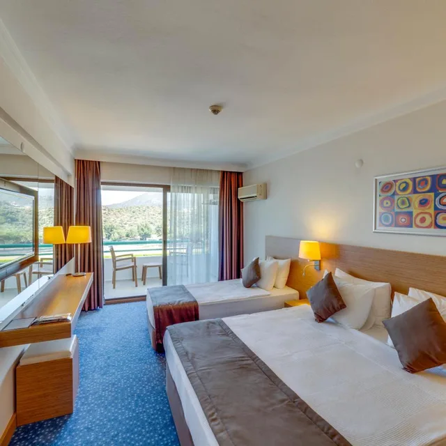 غرفة بإطلالة على الجبل، Grand Efe Hotel 6/10