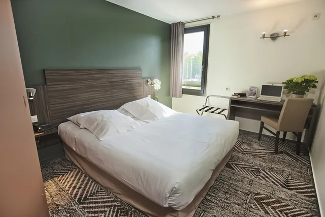 غرفة قياسية بسرير كوين، Loreak Hotel 2/9