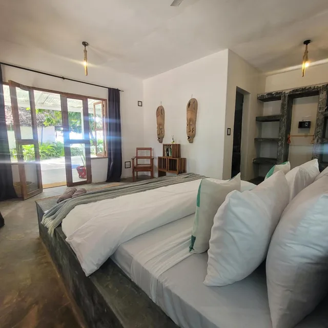 Deluxe, Double Bed, Balcony, Garden Beach Bungalows 1/10