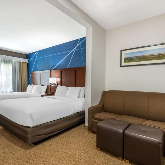 جناح ديلوكس بسرير كوين، Comfort Suites Omaha East-Council Bluffs 1/9