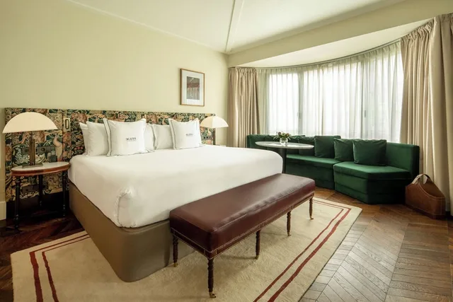 غرفة بريميوم بسرير كينج، Bless Hotel Madrid 3/6