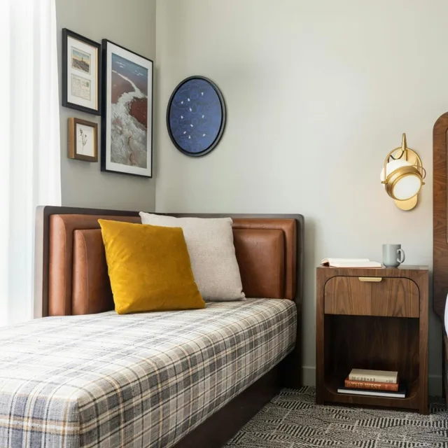 Classic, King Bed, Bridge View، Asher Adams, Autograph Collection 4/6