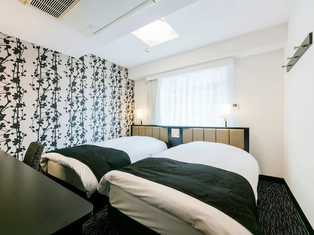 غرفة بسريرين منفصلين للمدخنين، Apa Hotel Nagasaki Ekimae 1/3