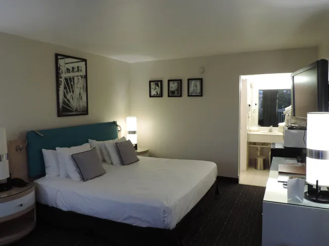 غرفة بسرير كينج، Floridian Hotel 2/6