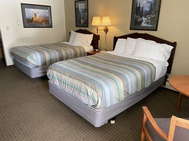 غرفة ديلوكس بسريرين مزدوجين، Snowshoe Motel 1/9