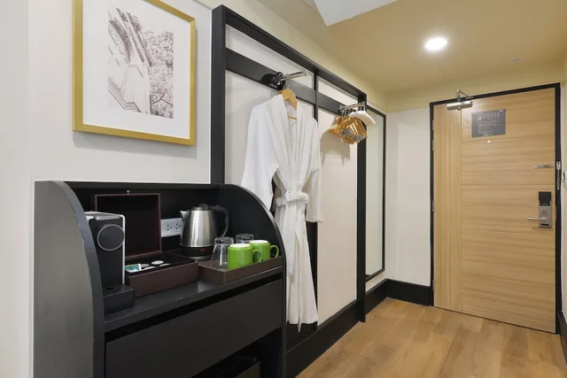 غرفة ديلوكس بسرير كينج، Oakwood Hotel and Residence Bangkok 4/7