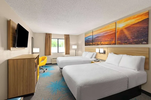 غرفة بسريرين مزدوجين، Days Inn by Wyndham Glasgow 4/6