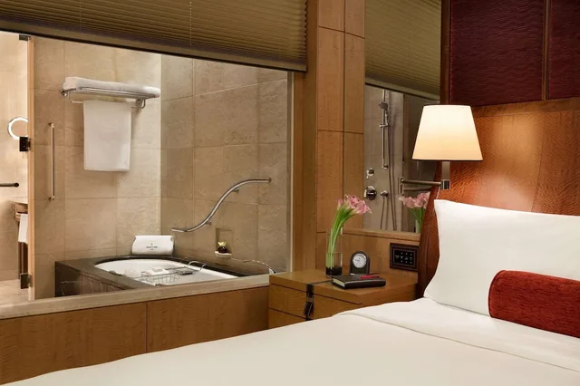 Imperial, Deluxe, King Bed, Garden View، Shangri La Tokyo 4/5