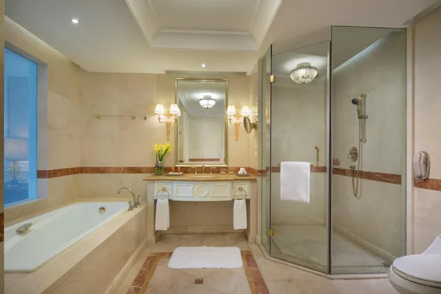 غرفة سوبيريور بسريرين منفصلين بإطلالة على البحر، Crowne Plaza Qingdao Ocean Spring Resort 4/5