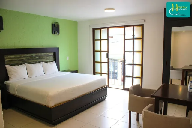 جناح جونيور بسرير كينج، Happy Express Hotel 2/3