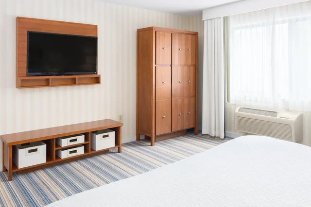 شقة بسرير كينج بغرفتي نوم، Four Points by Sheraton Eastham Cape Cod 5/10