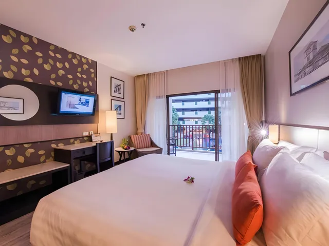 غرفة ديلوكس مفردة بإطلالة على المسبح، Deevana Plaza Phuket Patong 2/2
