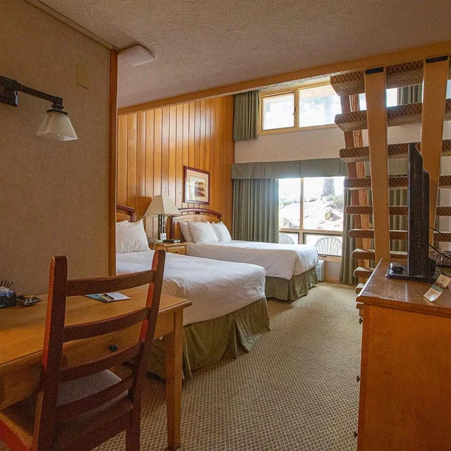 غرفة سوبيريور عائلية، Fairmont Hot Springs Resort 9/10