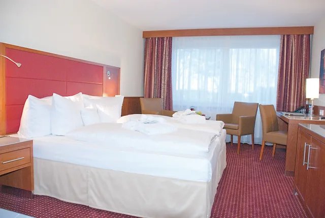 Room, Twin Beds, Morada Heidsee Gifhorn 2/3