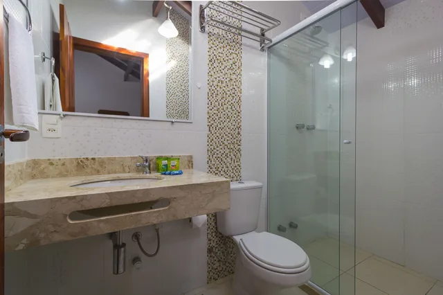 غرفة قياسية ثلاثية بسرير مزدوج وسرير فردي، POUSADA VILA DO PORTO 6/7