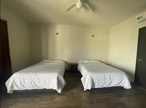 Superior, Twin Beds, Hostal 230 6/10