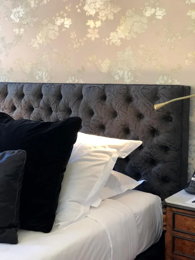 Comfort, Double Bed, Chateau Des Alpilles 5/6