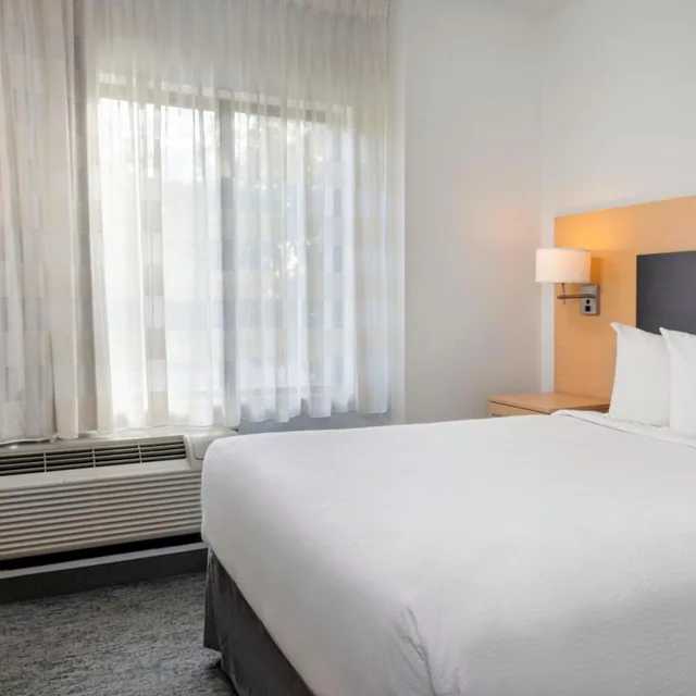 جناح بغرفتي نوم، TownePlace Suites York 4/10