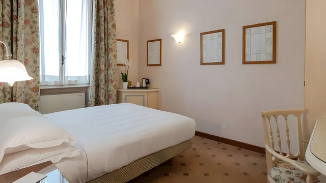 Compact, Single, Double Bed، Phi Hotel Canalgrande 1/1