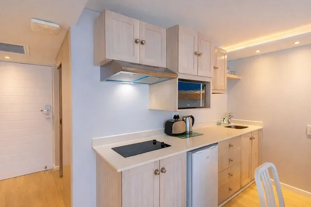 2 Bedrooms, Apartment, Queen and Twin Beds, Sea View, Pet Friendly, La Montagne 4/4
