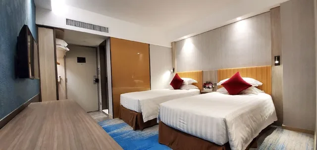 Premier Sky twin، Wharney Hotel 1/6
