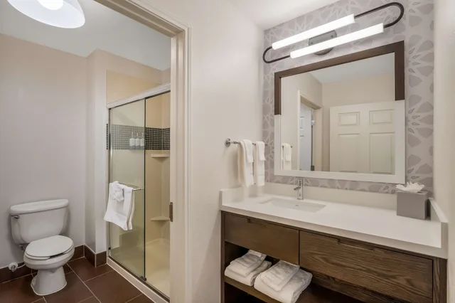 2 Bedrooms, Suite, 2 Queen Beds, Accessible, Sonesta ES Suites San Diego - Sorrento Mesa 4/5