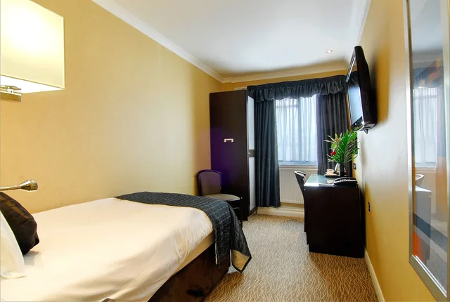 غرفة ديلوكس مفردة، Park Grand London Hyde Park 3/9