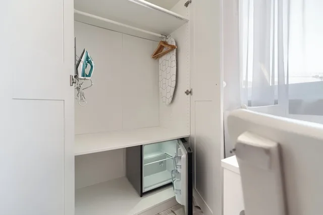 Comfort, Quadruple, Queen and Twin Beds, Private Bathroom, Stawa Hostel 6/8
