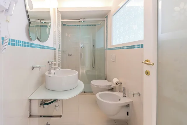 غرفة ديلوكس ثلاثية بسرير كوين وسرير فردي، Al Cavallino Bianco 9/10