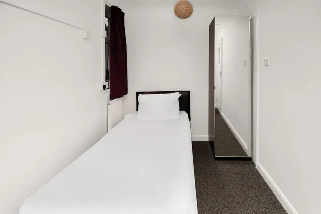غرفة قياسية مفردة، OYO Chriss Motel 3/9