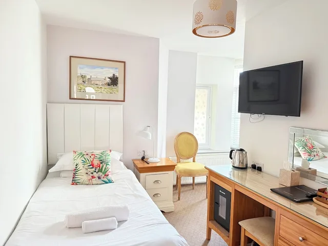 غرفة قياسية مفردة بسرير فردي لذوي الإعاقة، Oxford Guest House 2/4