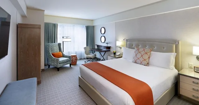 غرفة بريميير بسرير مزدوج، Seaport Hotel 1/1