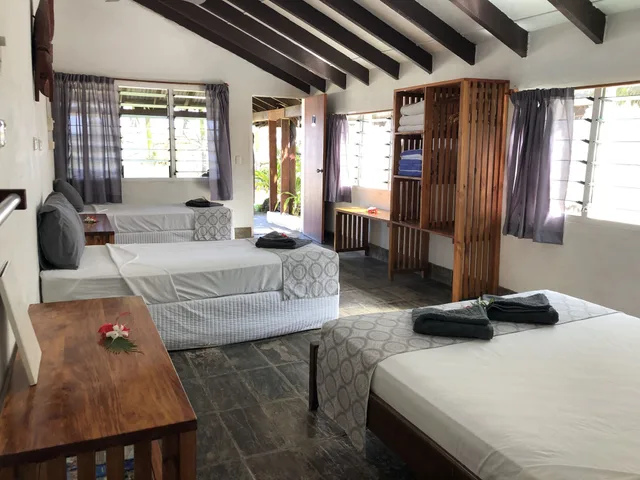 غرفة عائلية بسرير كوين وسريرين منفصلين بغرفة نوم واحدة، Deco Stop Lodge 2/10