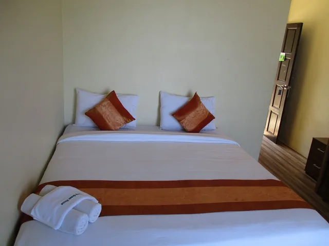 Standard, Double Bed, Sea View, Phi Phi Green House 2/10