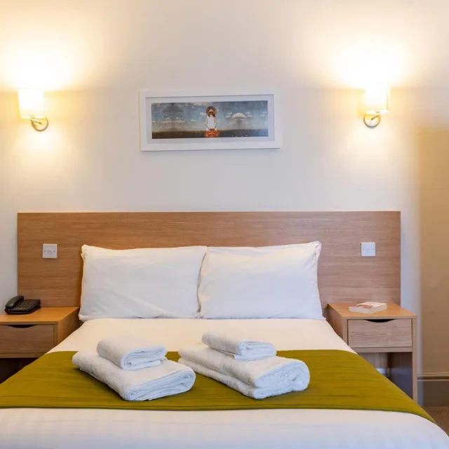 غرفة صغيرة مزدوجة، Burlington Hotel 1/10