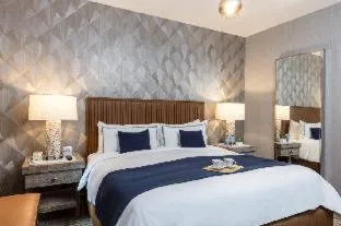غرفة، Artezen Hotel 1/3