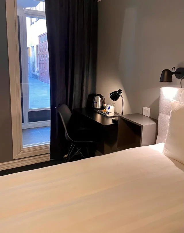 غرفة قياسية بسرير مزدوج، Unique Hotel Jungfrugatan 5/5