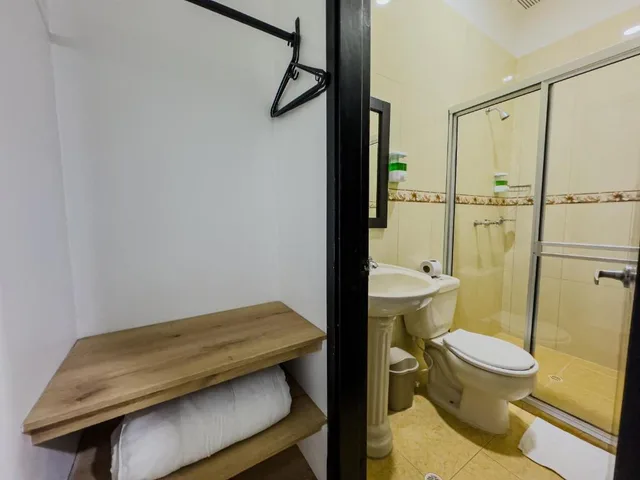 غرفة سوبيريور بسرير مزدوج، Hotel Central Plaza 4/4