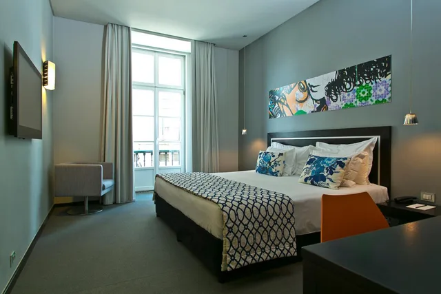 Superior, Double or Twin Bed, Street View، Internacional Design Hotel 5/8