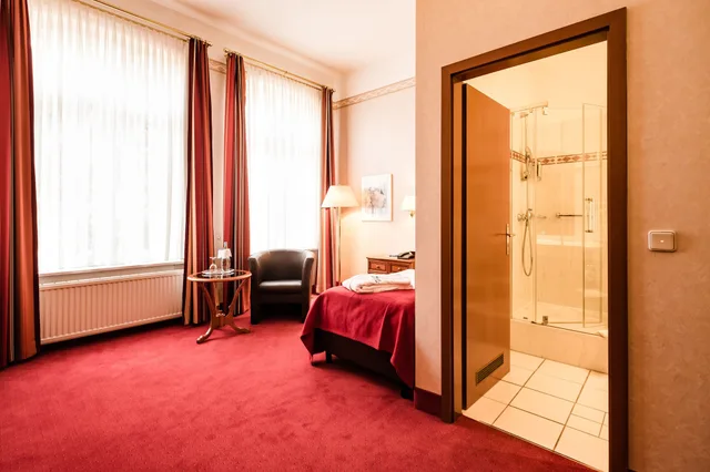 غرفة قياسية مفردة بسرير فردي، Das 53 Hotel 2/3