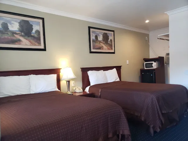 غرفة قياسية بسريرين مزدوجين، Paso Robles Wine Country Inn 1/3