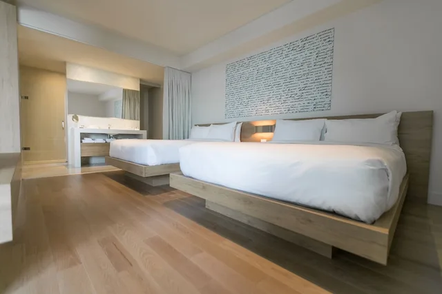 جناح جونيور بسريرين كوين بإطلالة على البحيرة، Hotel du Domaine, an Ascend Collection Hotel 1/3